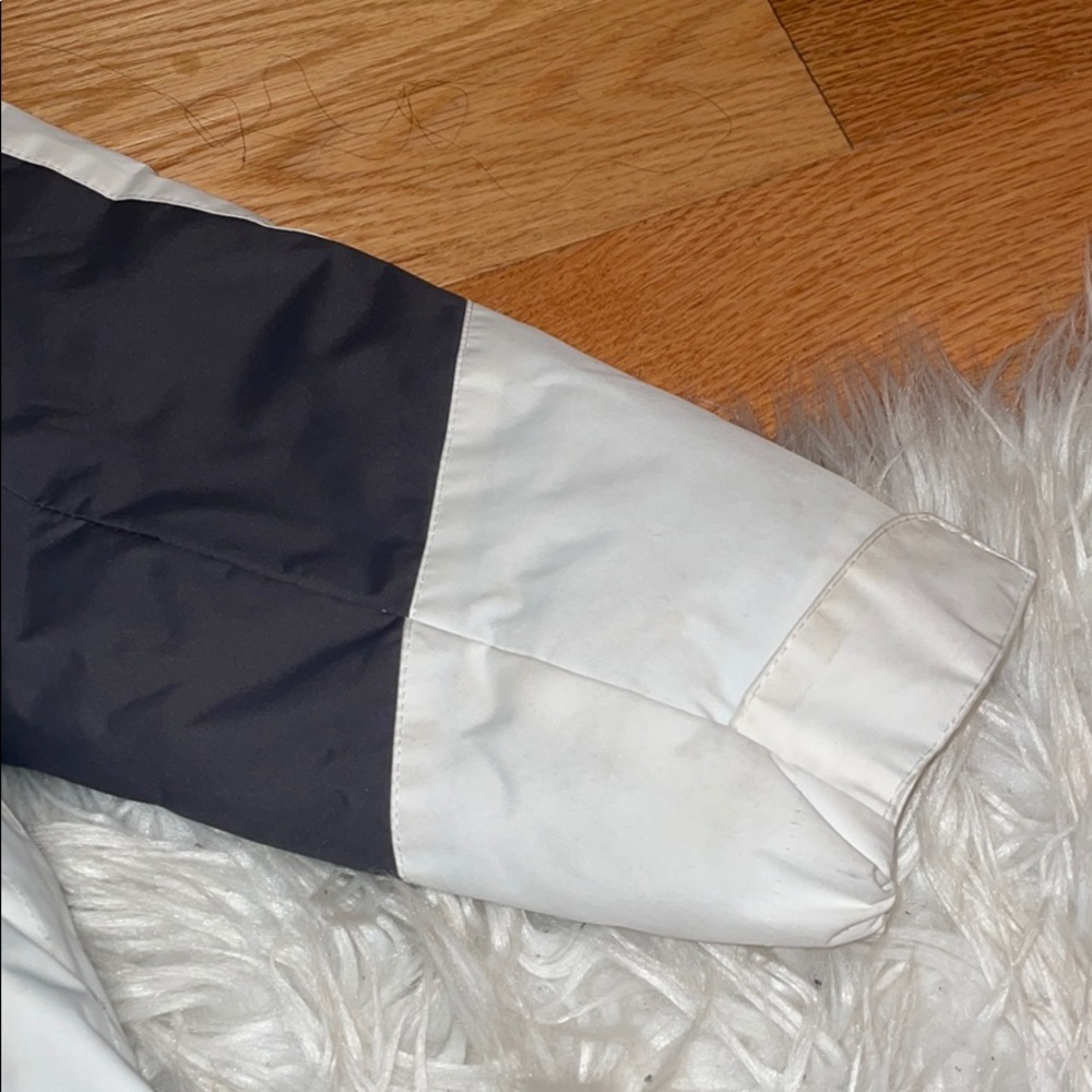 Snowboard jacket - Picture 5 of 6